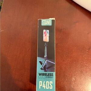 Wireless Tripod Selfie Stick for Smartphones - Black